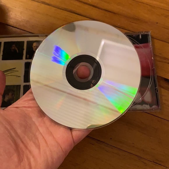 Tubthumper Chumbawamba CD, used. - Picture 3 of 4